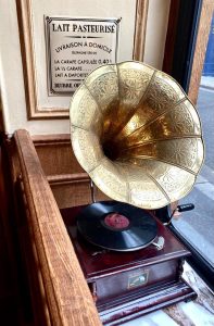 Phonograph at Polidor, historic restaurant in Paris